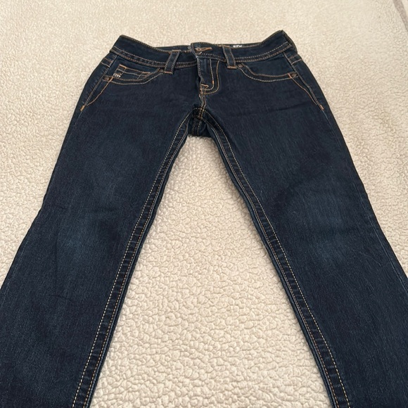 Miss Me Skinny Jeans; Mid-Rise; Size 26 - Picture 1 of 3